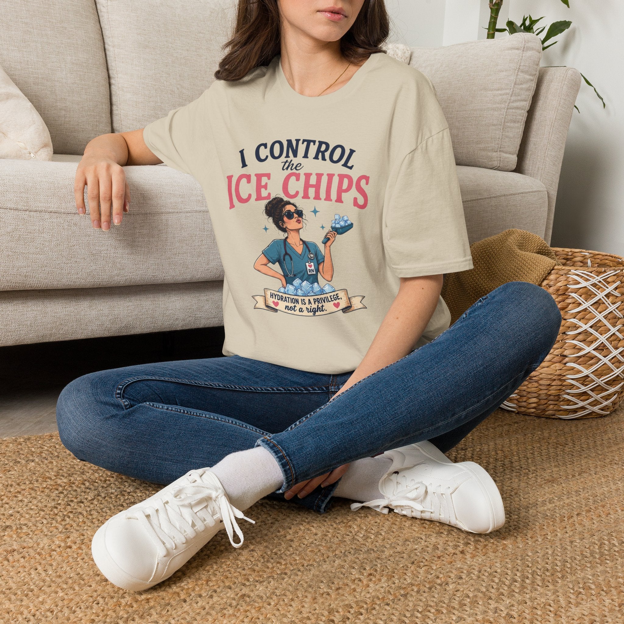 I control the ice chips simple T-shirt